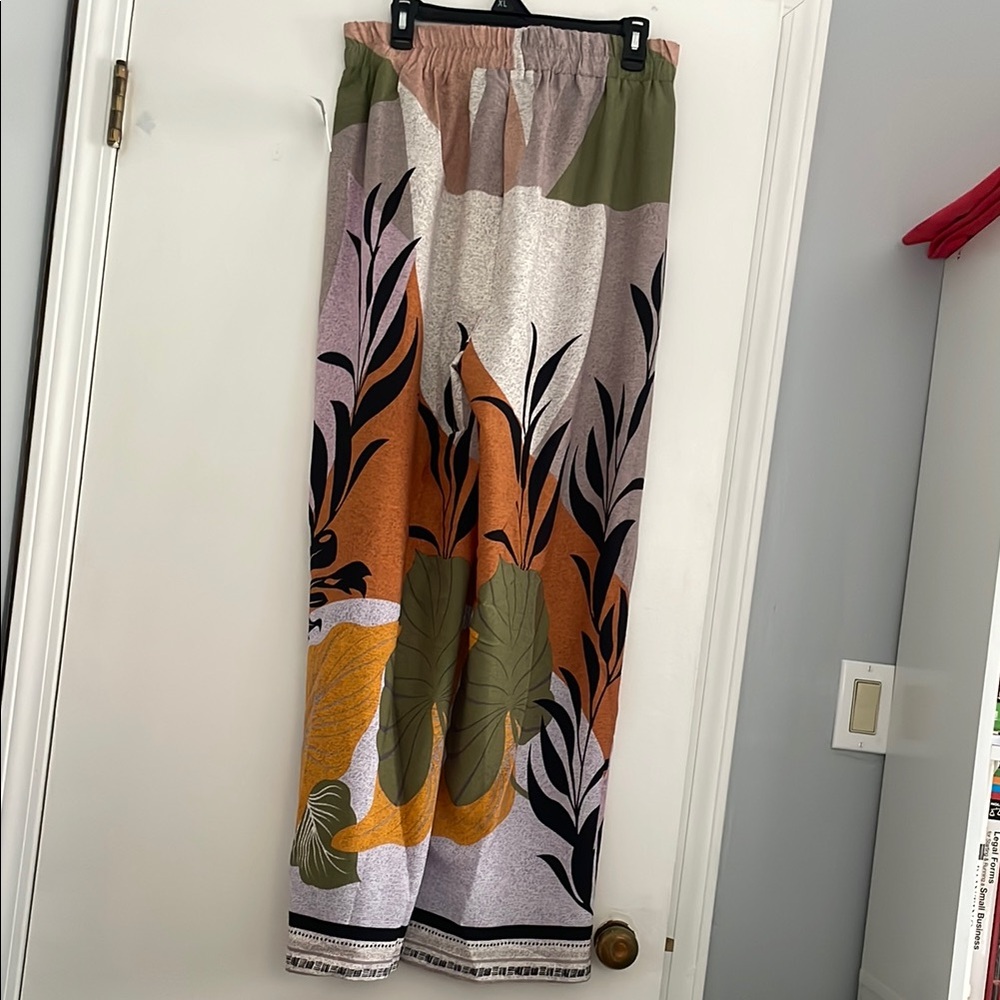 Colorful Abstract Wide-Legged Pant